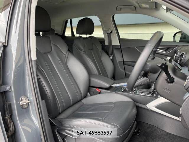 Audi Q2 2019-09 292775-8