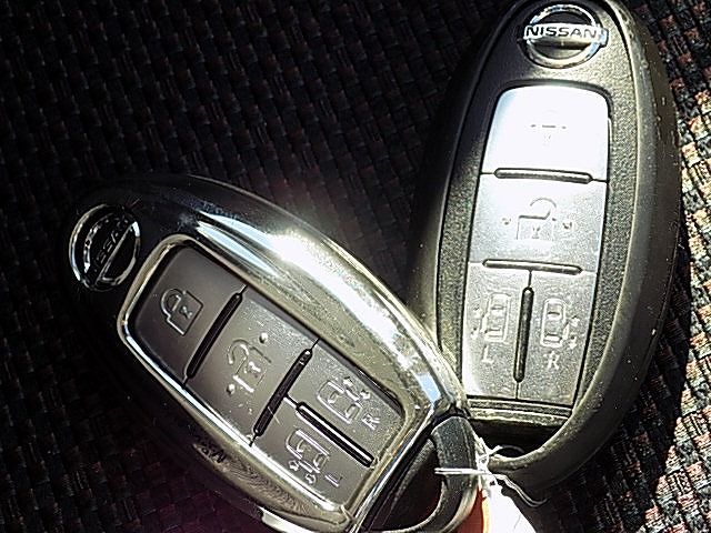 Nissan SERENA 2013-03 14048-17