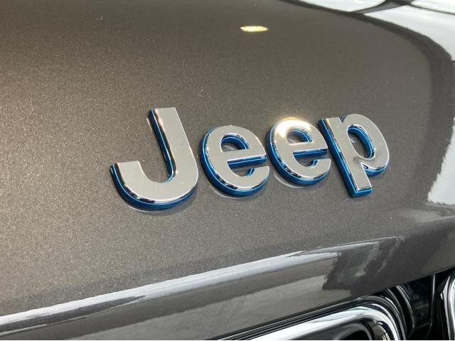 Jeep GRAND CHEROKEE 2023-02 21930-23