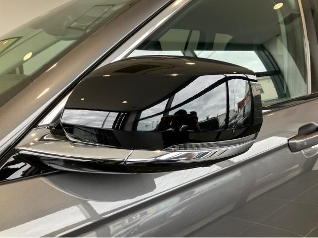 Jeep GRAND CHEROKEE 2023-02 21930-22