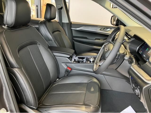 Jeep GRAND CHEROKEE 2023-02 21930-12
