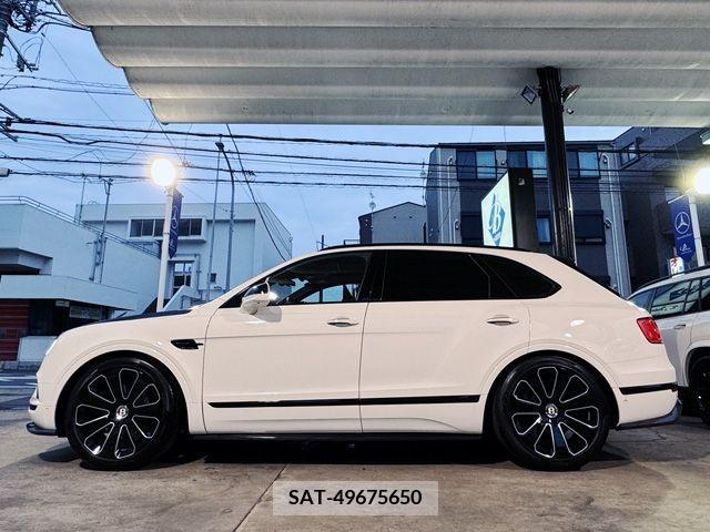 Bentley BENTAYGA 2020-02 294100-5