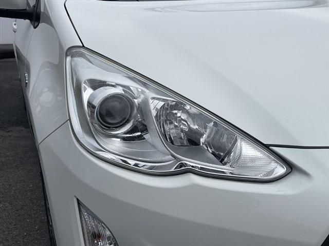Toyota AQUA 2017-01 188397-9