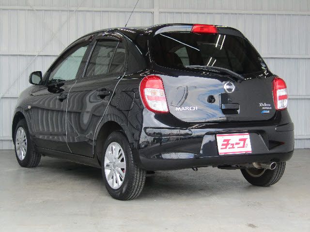 Nissan MARCH 2013-02 11911-8