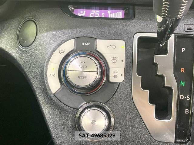 Toyota SIENTA 2016-12 325967-5