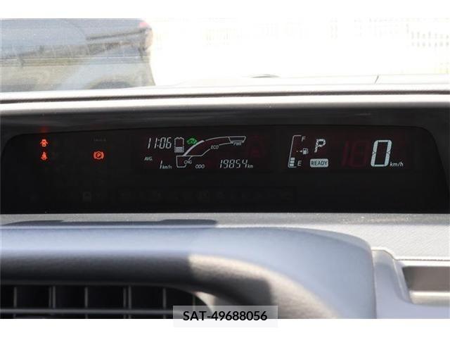 Toyota AQUA 2017-06 233667-9