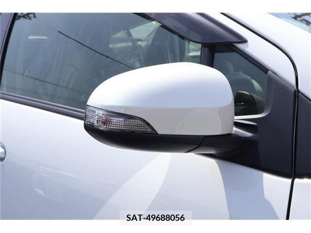 Toyota AQUA 2017-06 233667-27