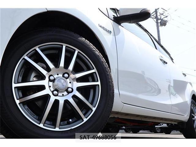 Toyota AQUA 2017-06 233667-26