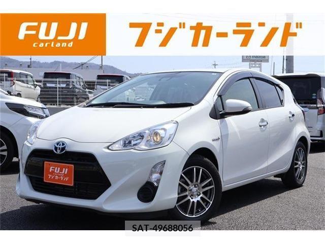 Toyota AQUA 2017-06 233667-0
