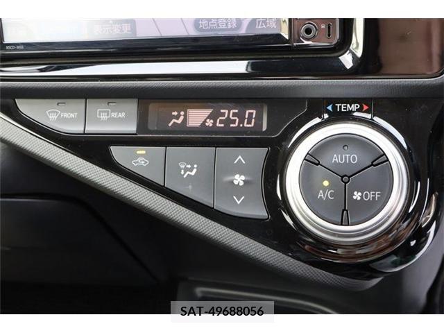 Toyota AQUA 2017-06 233667-17
