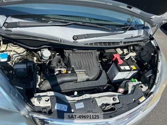 Suzuki SOLIO 2011-09 368397-29