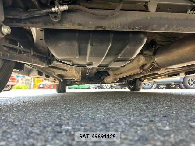 Suzuki SOLIO 2011-09 368397-28