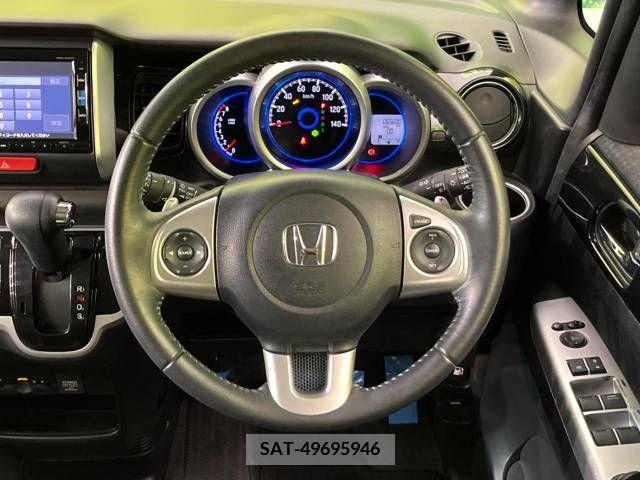 Honda N BOX CUSTOM 2016-06 306796-11
