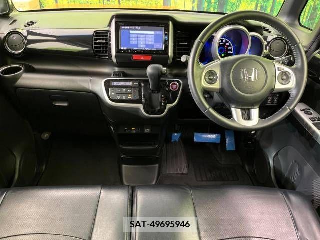 Honda N BOX CUSTOM 2016-06 306796-1