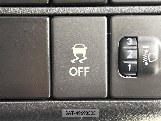 Suzuki ALTO 2017-01 259585-6