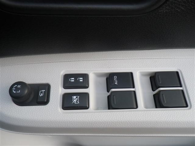 Suzuki IGNIS 2016-10 1910-15