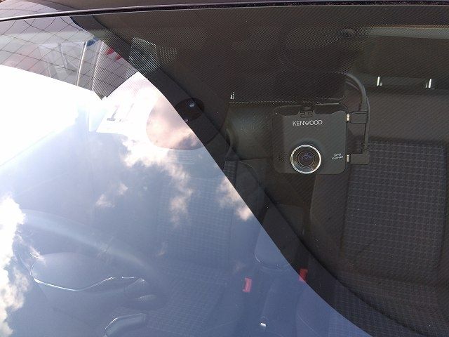 VolksWagen POLO 2016-11 22037-23