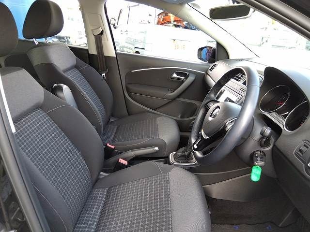 VolksWagen POLO 2016-11 22037-10