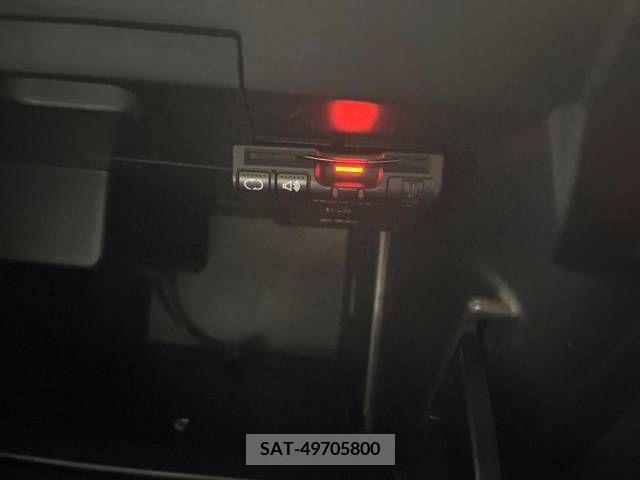 Nissan JUKE 2015-02 396995-4