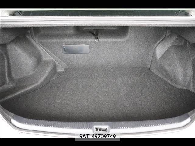 Toyota SAI 2014-01 352100-19