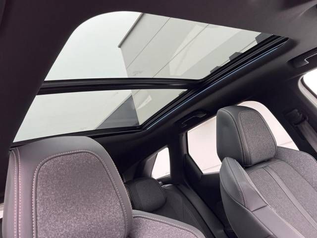 Peugeot 3008 2019-06 192107-3