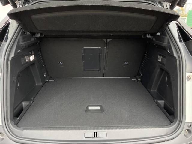 Peugeot 3008 2019-06 192107-13