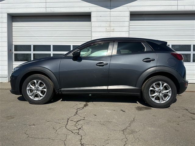 Mazda CX-3 2016-02 3114-8
