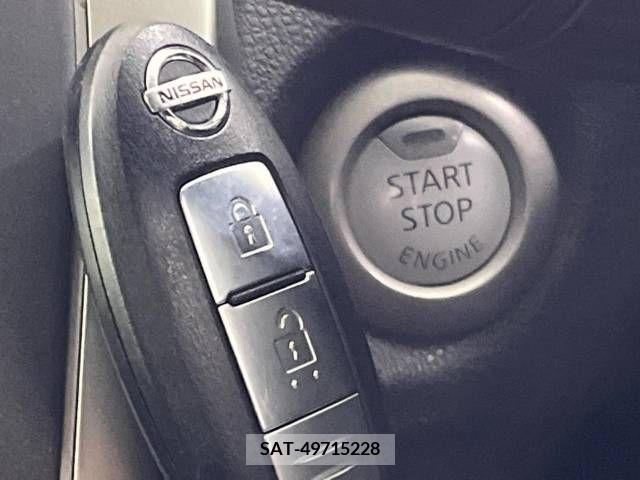 Nissan NOTE 2015-06 302375-7