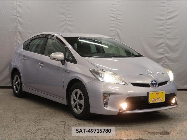 Toyota PRIUS 2013-09 352982-9