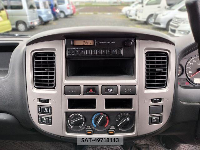 Nissan Caravan 2012-01 263564-14