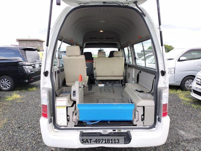 Nissan Caravan 2012-01 263564-4