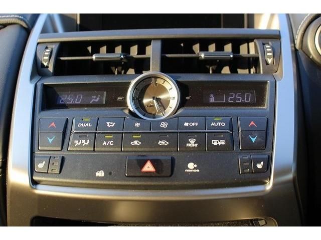 Lexus NX 2014-08 7994-3