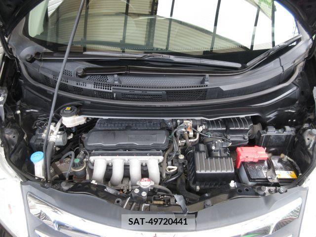 Honda FREED 2013-05 385413-3