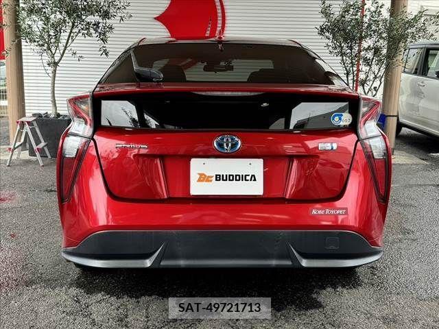 Toyota PRIUS 2016-05 340969-11