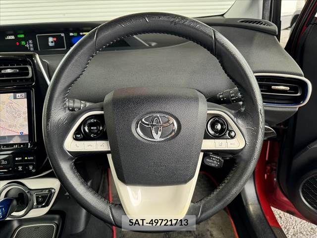 Toyota PRIUS 2016-05 340969-6