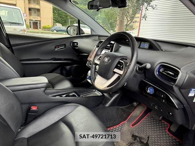 Toyota PRIUS 2016-05 340969-14