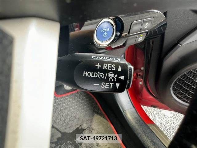Toyota PRIUS 2016-05 340969-25