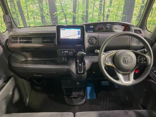 Honda N BOX CUSTOM 2019-01 191474-1
