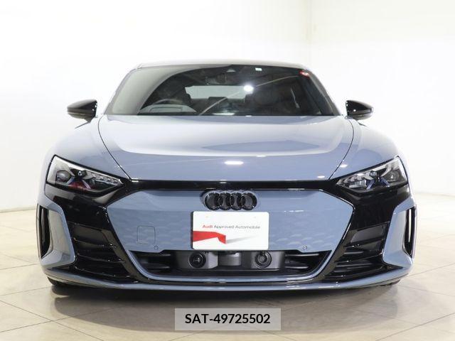 Audi E-TRON 2023-02 204703-1