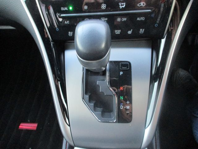 Toyota HARRIER 2017-08 195877-26