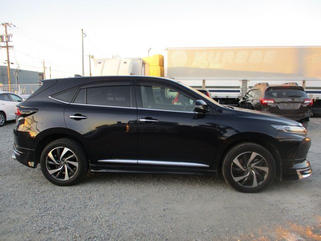 Toyota HARRIER 2017-08 195877-7