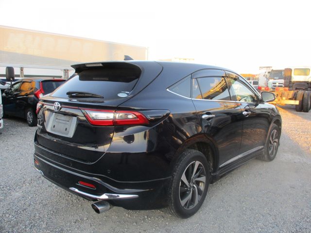 Toyota HARRIER 2017-08 195877-4