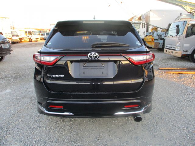 Toyota HARRIER 2017-08 195877-8