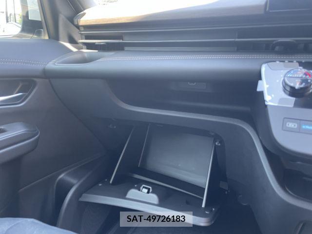 Nissan SERENA 2024-08 367643-19