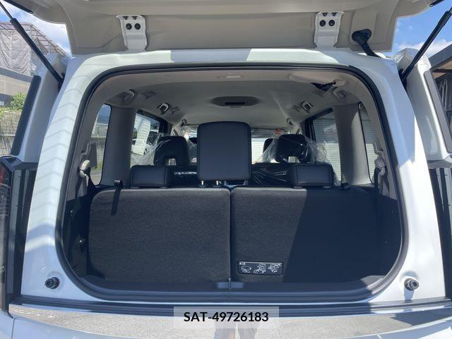 Nissan SERENA 2024-08 367643-25