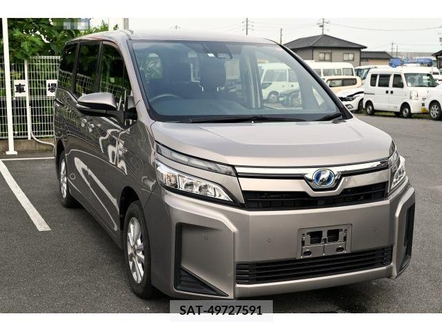 Toyota VOXY HYBRID 2019-03 322840-0