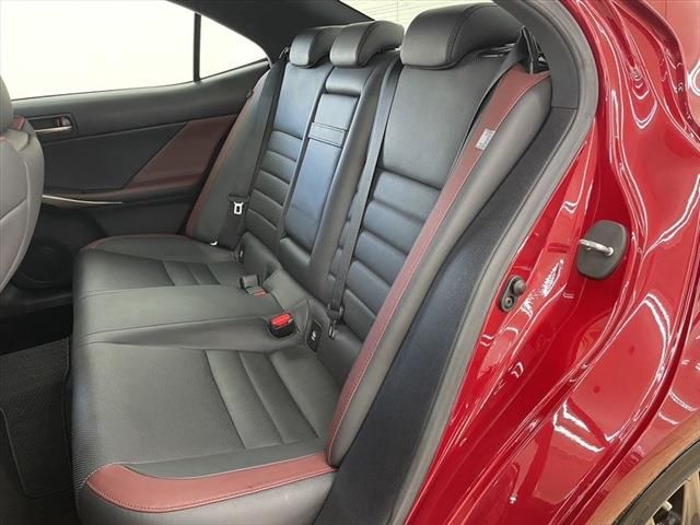 Lexus IS 2018-01 6090-20