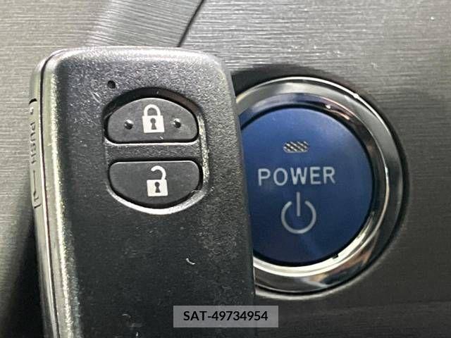 Toyota PRIUS 2012-06 336560-3