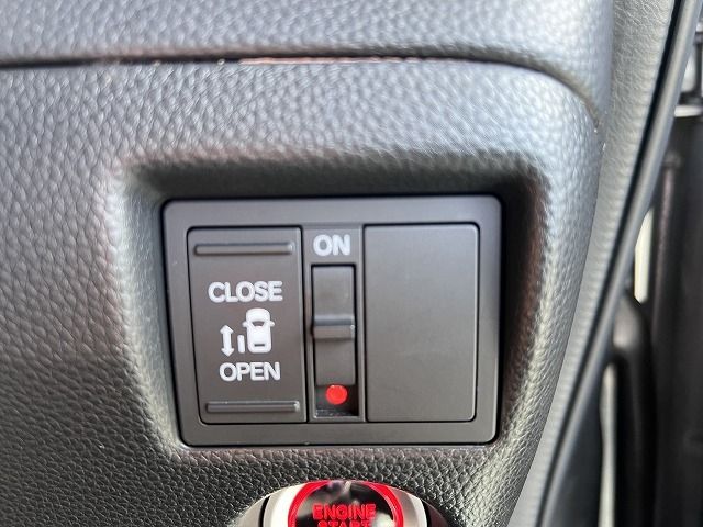 Honda N BOX CUSTOM 2019-01 192055-9