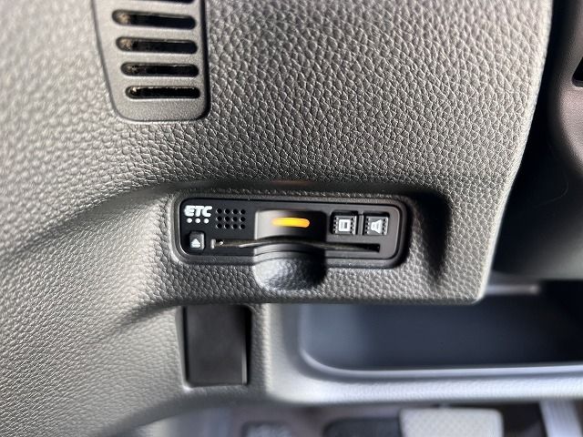 Honda N BOX CUSTOM 2019-01 192055-11